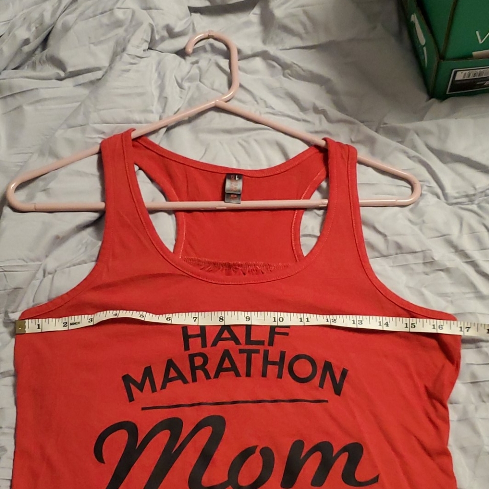 Running Tank top - Picture 3 of 3